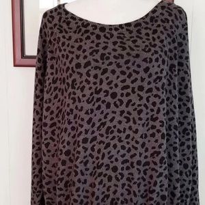 Torrid 3 light weight sweater